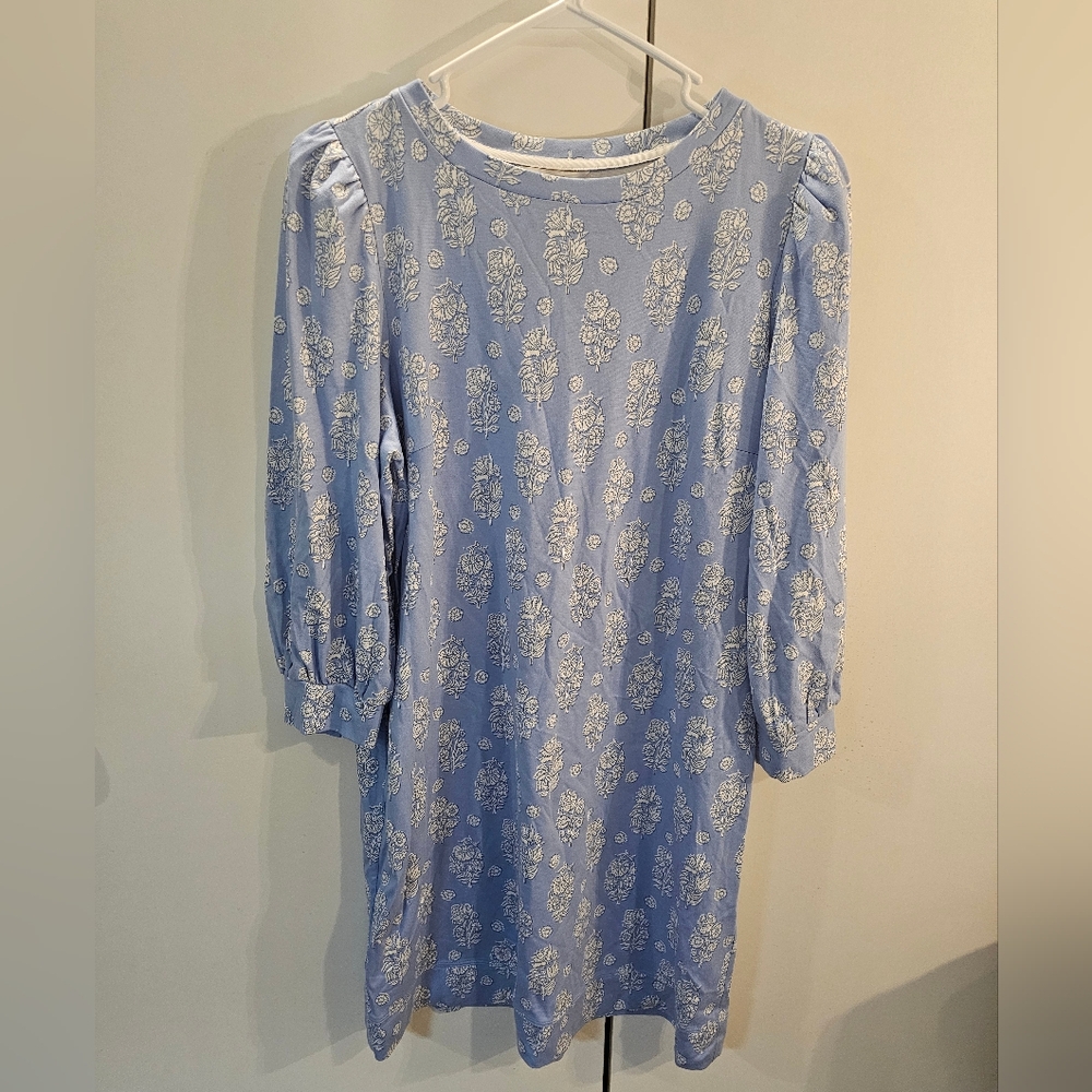 Crown & Ivy Blue and White Floral Long Sleeve Dress